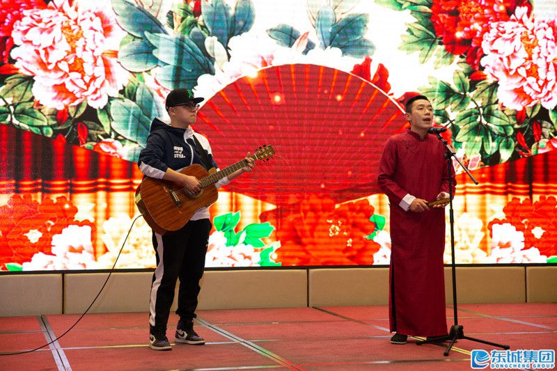 1549183420561650.jpg 生產(chǎn)營業(yè)部巡線員帶來的小曲《探清水河》.jpg