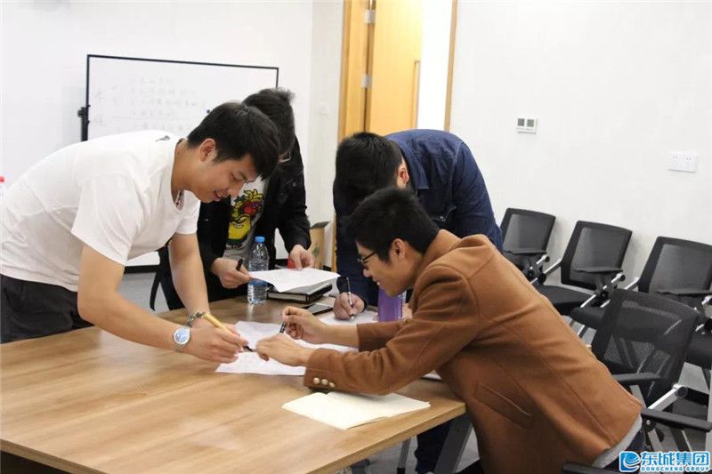 1556158214839248.jpg 1556158214839248.jpg