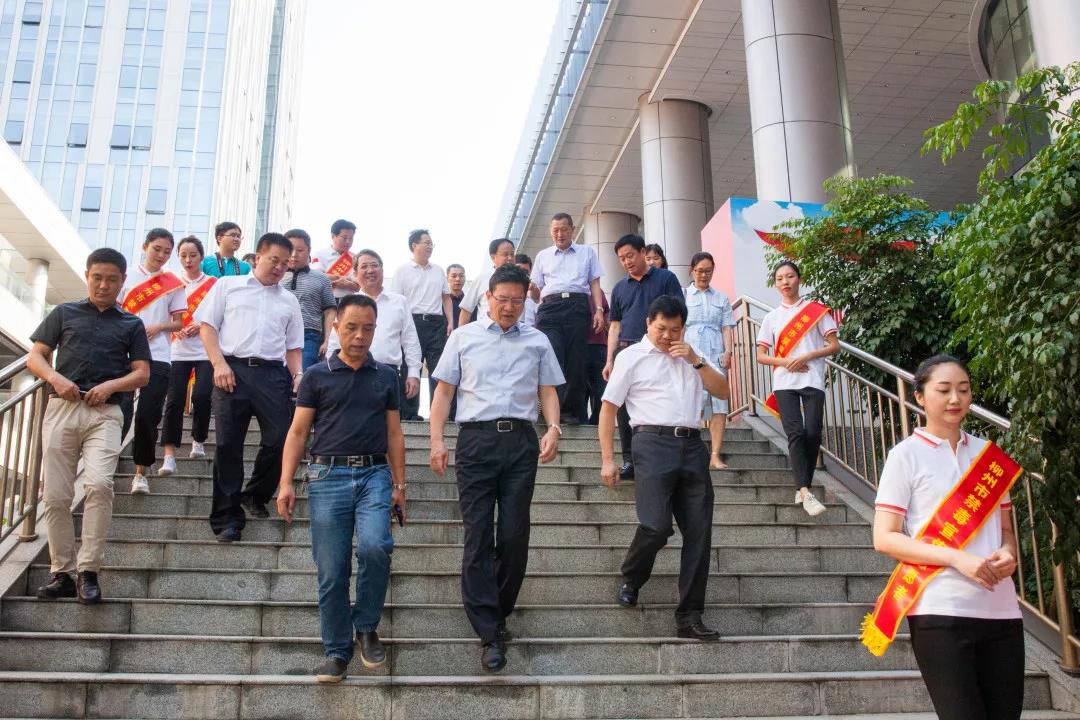 1569158564384445.jpg 1569158564384445.jpg