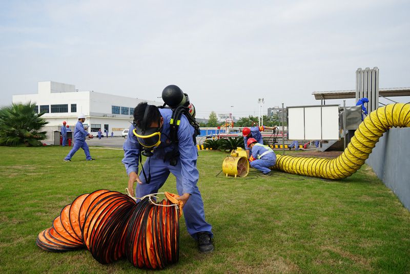 1604153700110892.jpg 03.jpg