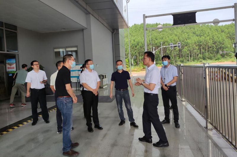 1661698808482816.jpg 41.jpg