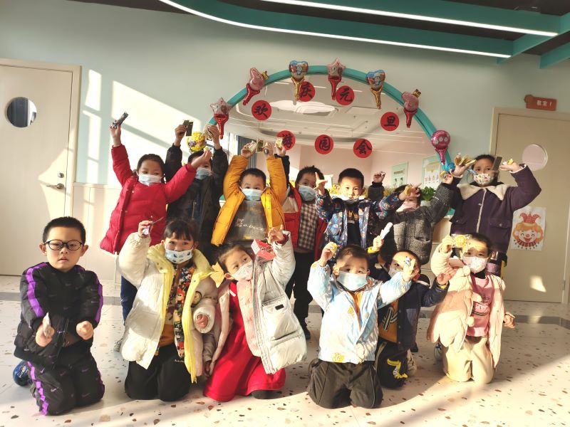 1685942233860033.jpg 元旦游園.jpg