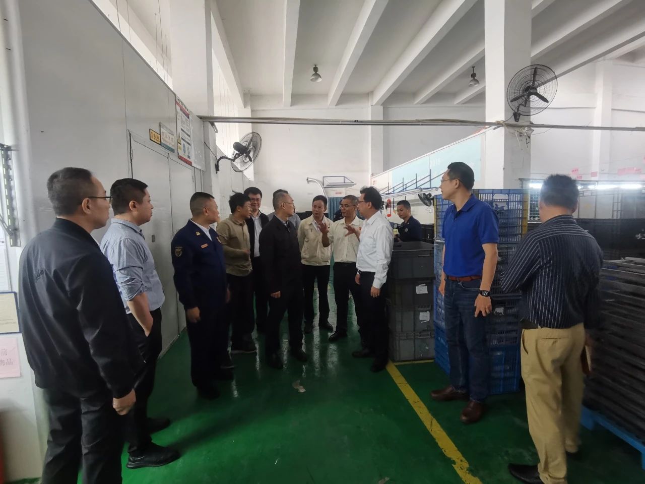 1699876056820659.jpg 1699876056820659.jpg