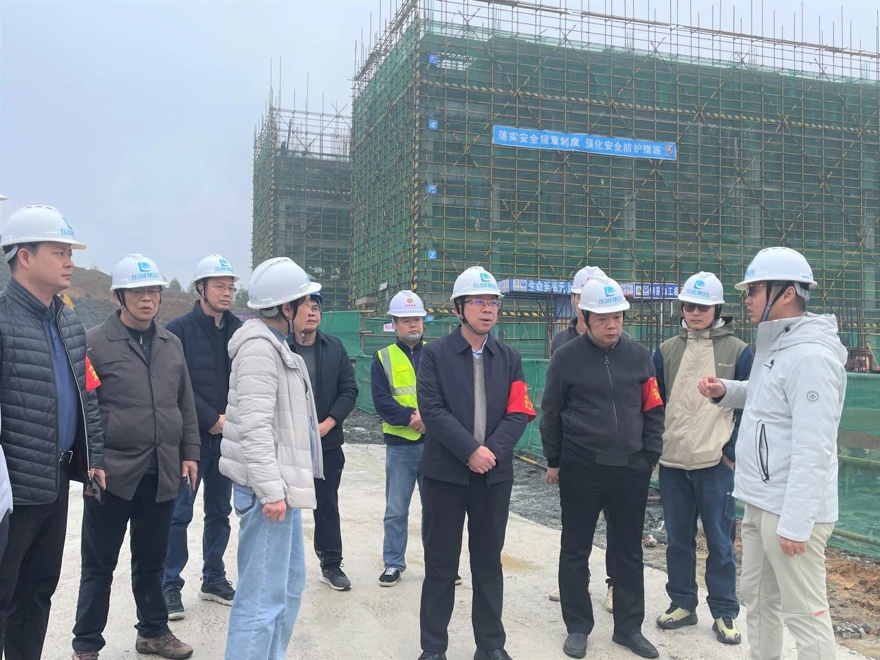 1706866617395892.jpg 1706866617395892.jpg